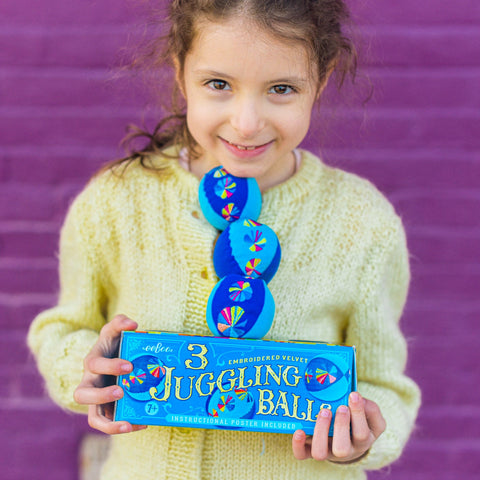 Juggling Ball Set - The Milk Moustache